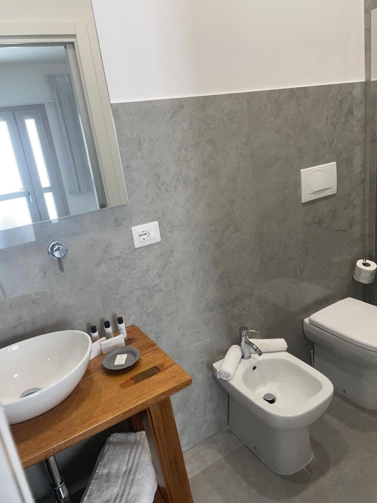 B&B Casa Giulivo Pantanagianni ตอร์เรซานตาซาบีนา ภายนอก รูปภาพ