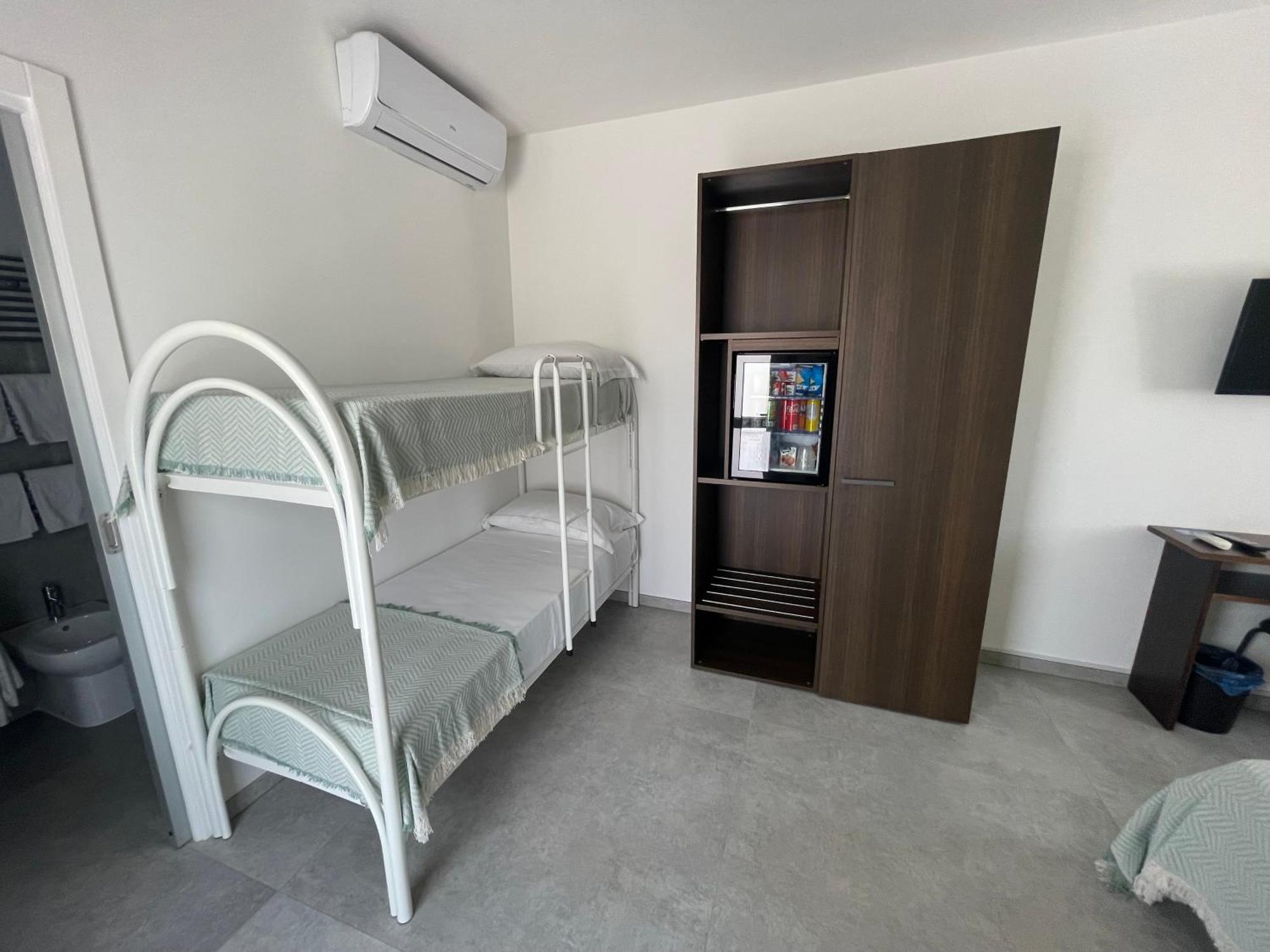 B&B Casa Giulivo Pantanagianni ตอร์เรซานตาซาบีนา ภายนอก รูปภาพ