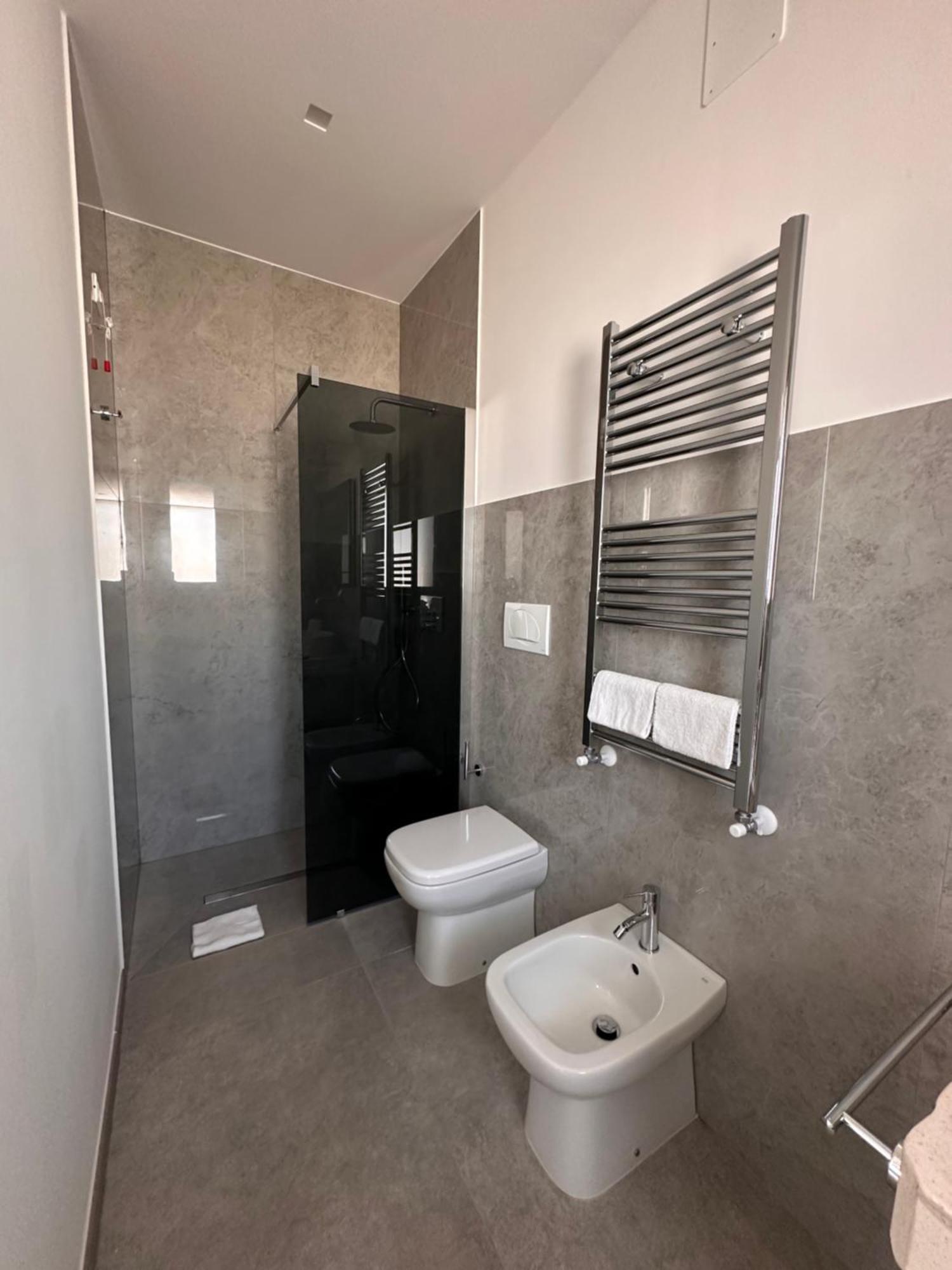 B&B Casa Giulivo Pantanagianni ตอร์เรซานตาซาบีนา ภายนอก รูปภาพ